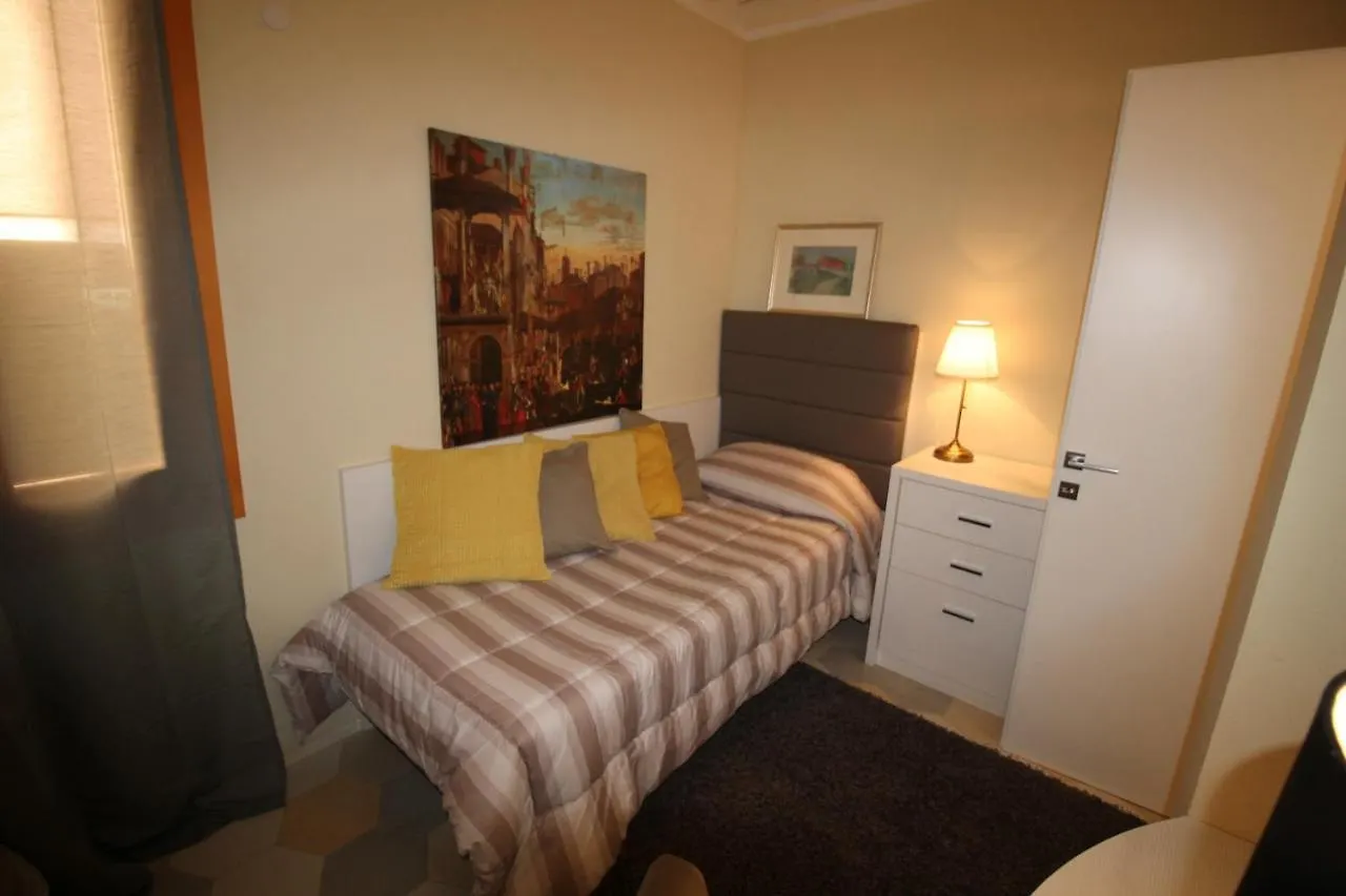 New Central And Spacious Venice Italy